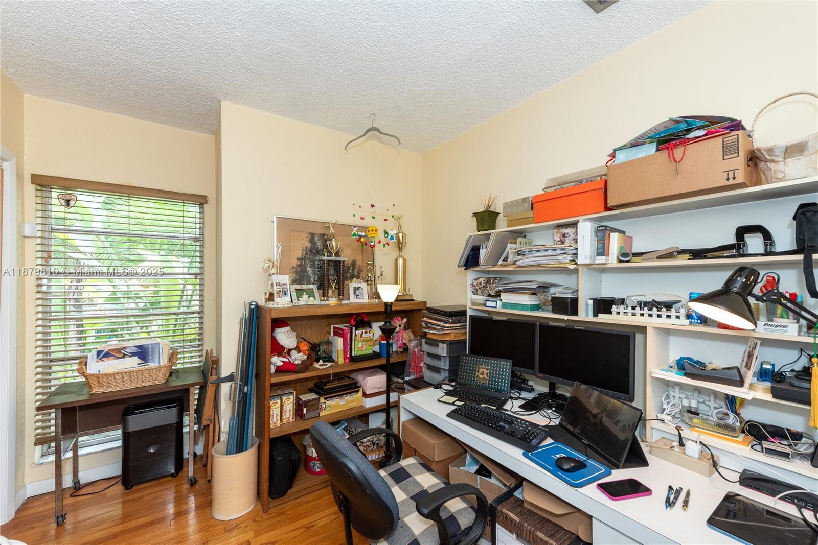 2920 SW 1st Ave Miami, FL 33129