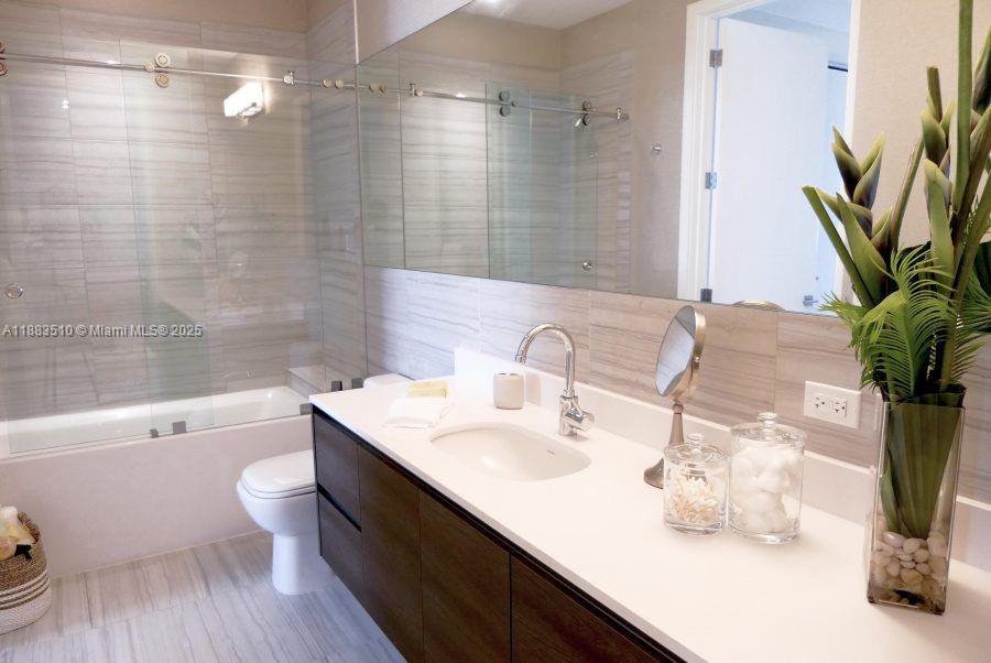 image Merrick Manor Condo24