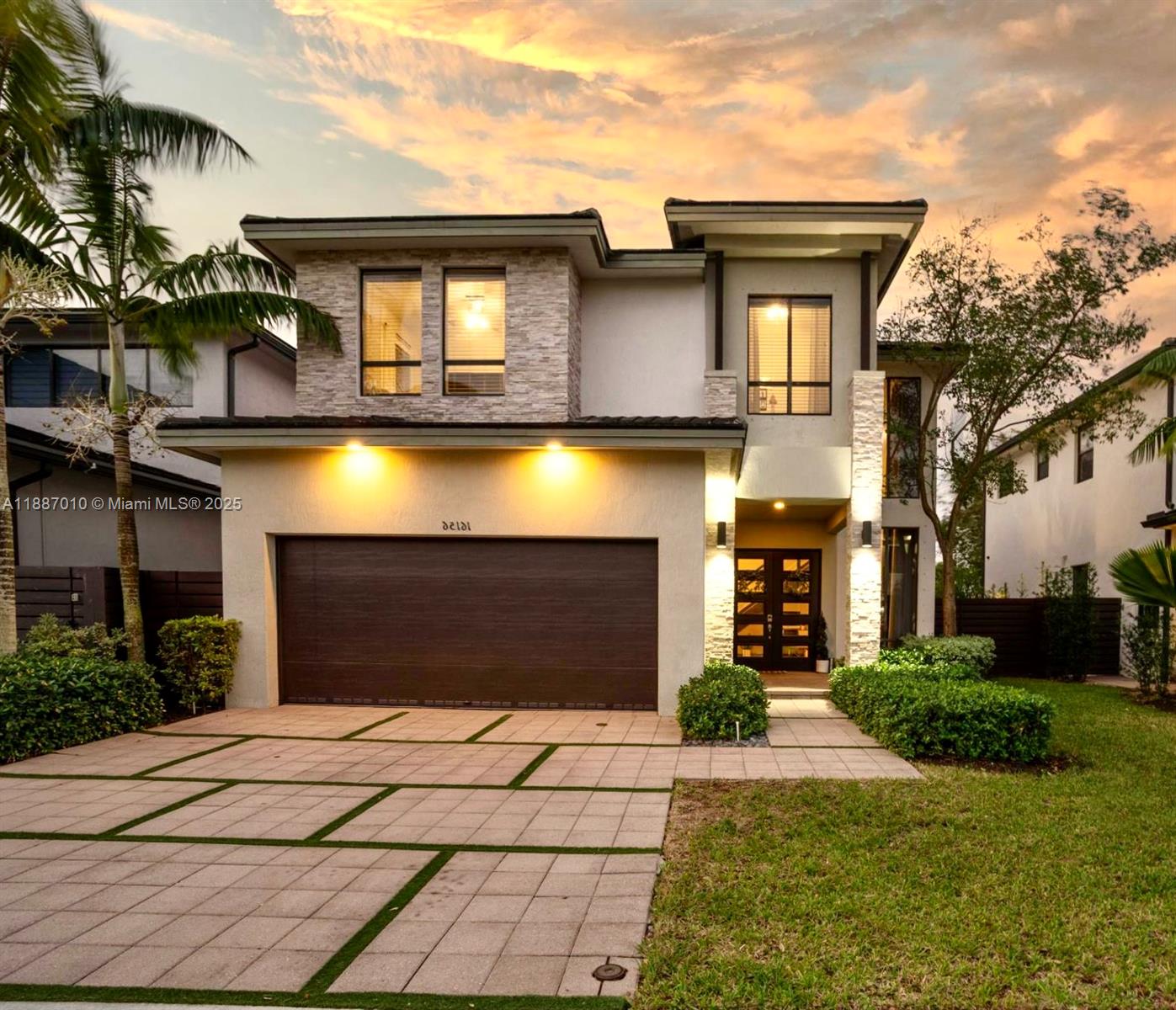 16065 SW 136th Ter