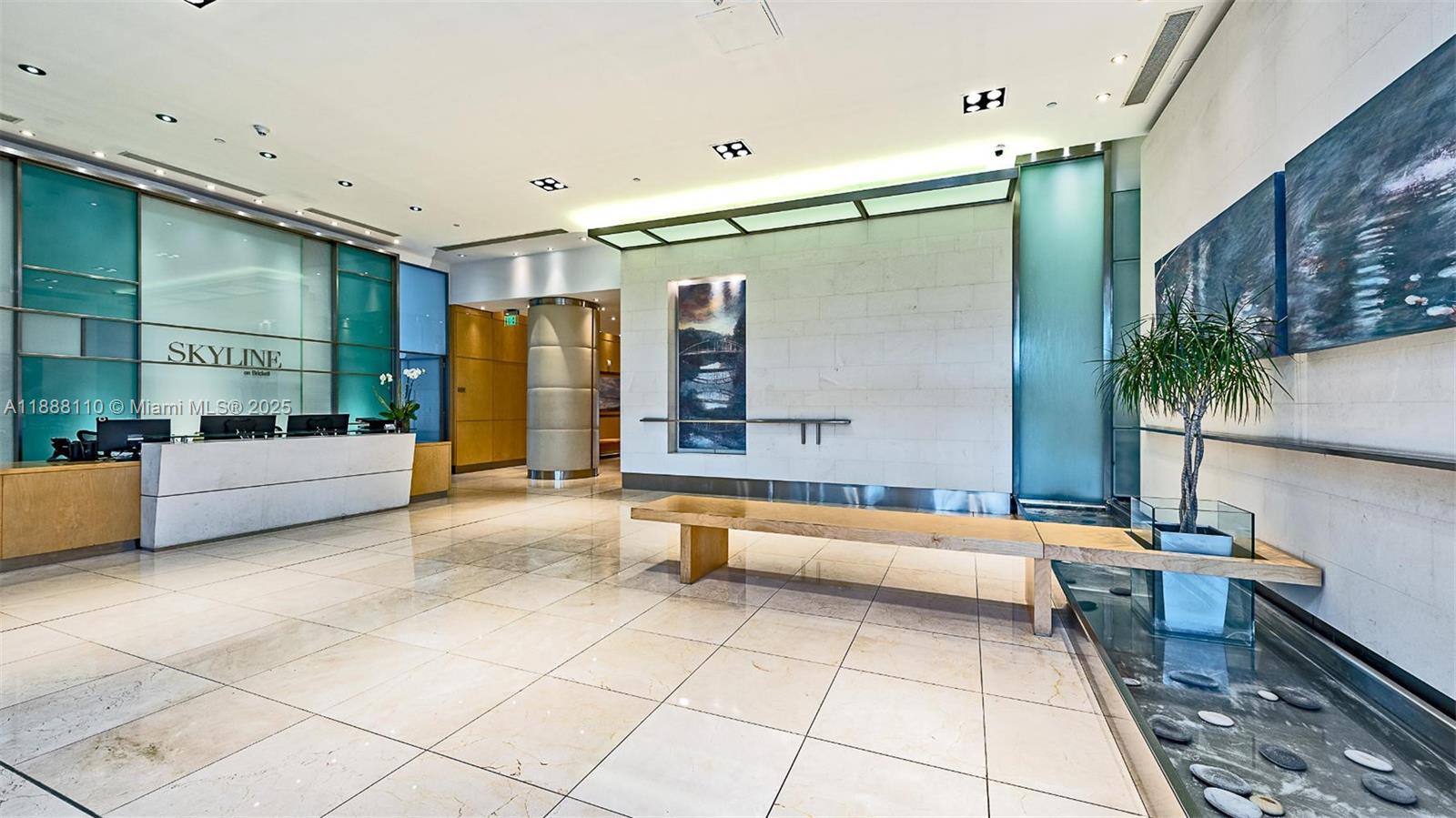 2101 Brickell Ave #2104