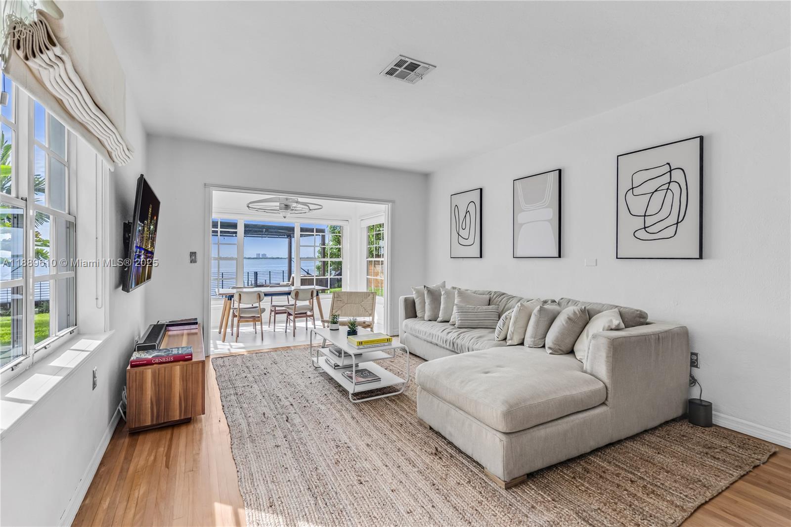 8 Century Ln Miami Beach, FL 33139 8 Century Ln Miami Beach, FL 33139