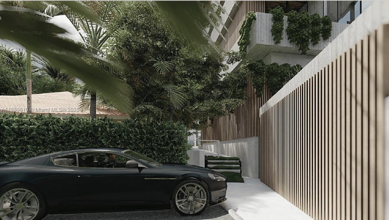 8 Century Ln Miami Beach, FL 33139 8 Century Ln Miami Beach, FL 33139