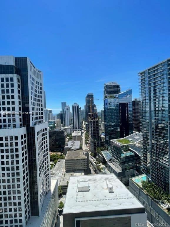 image 500 Brickell West Condo9