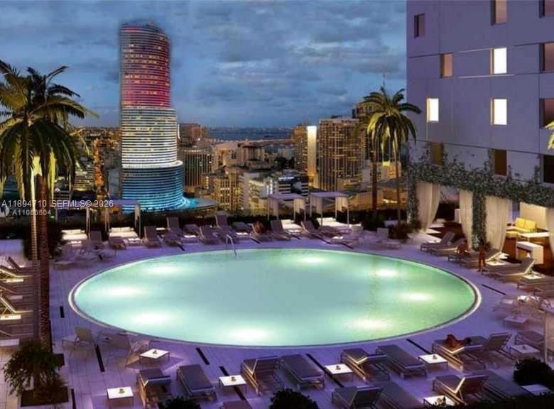 image 500 Brickell West10