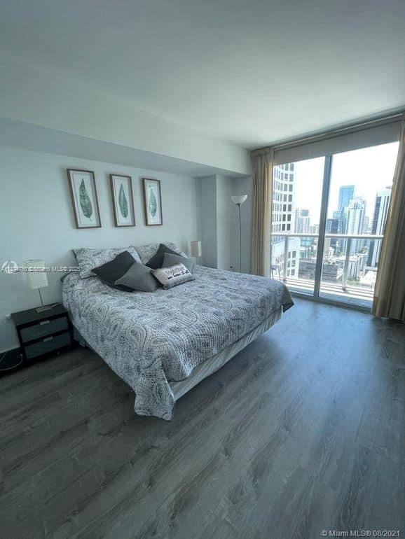 image 500 Brickell West Condo4