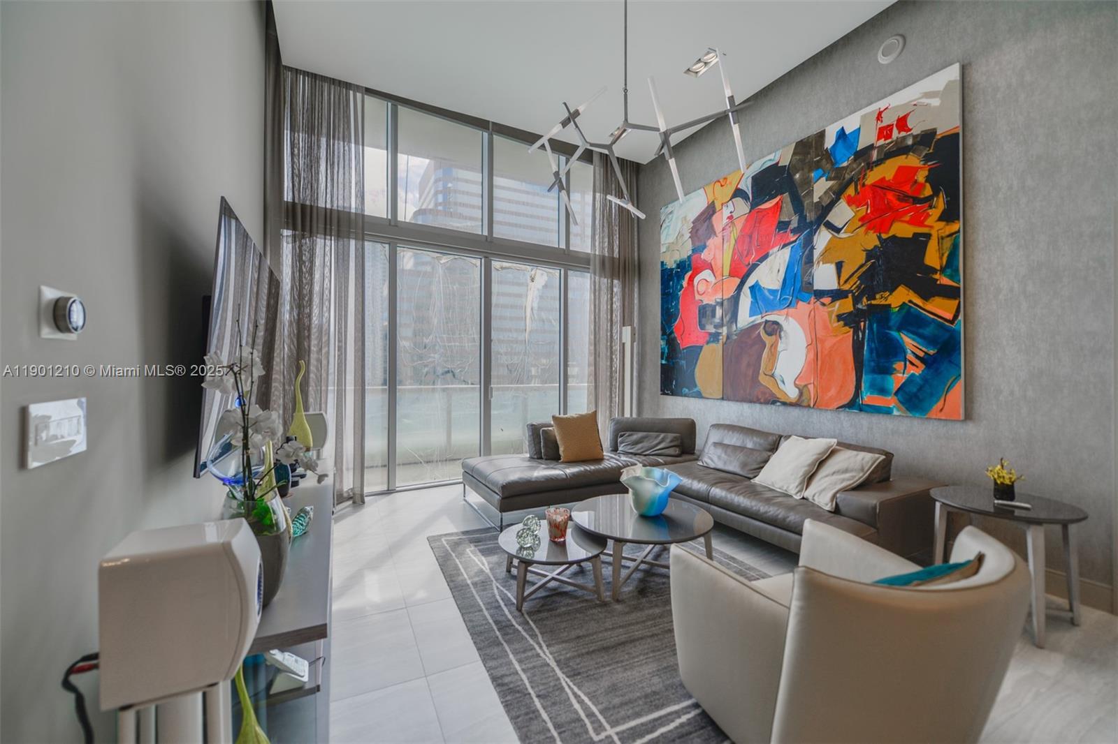 495 Brickell Ave #2211