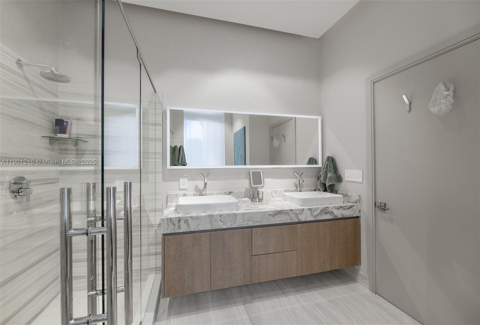 image Icon Brickell20