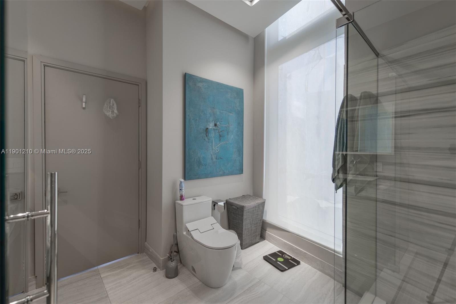 image Icon Brickell23