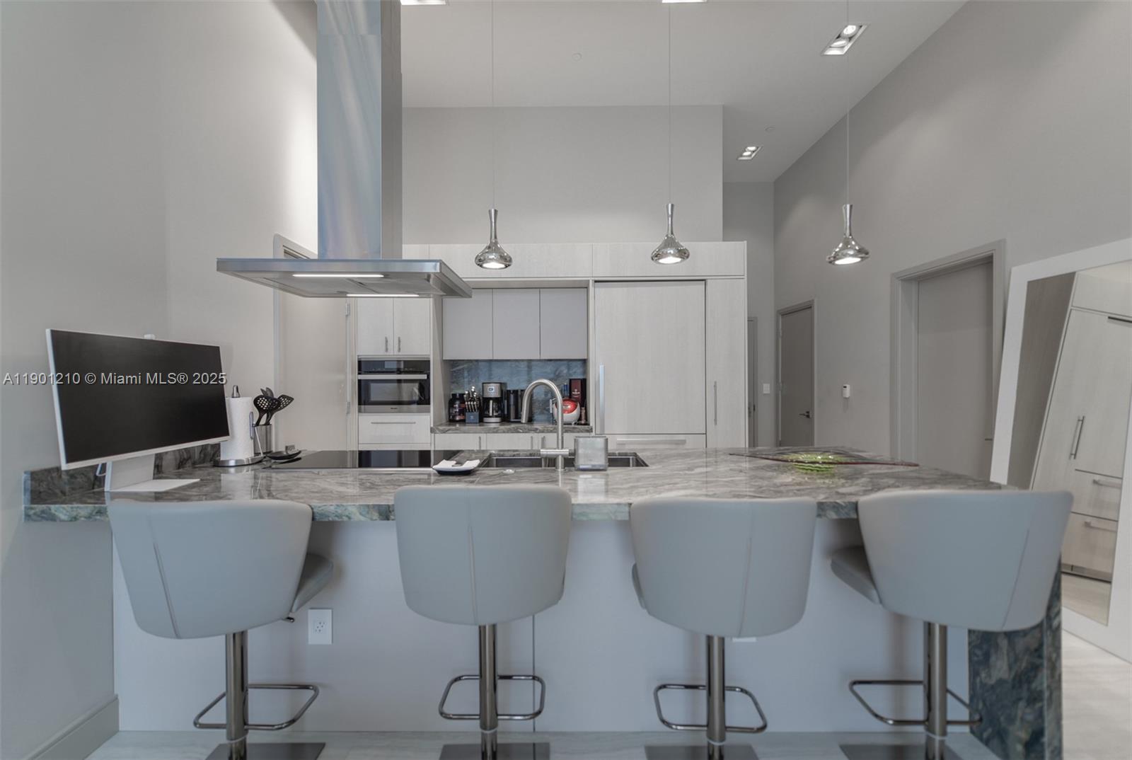 image Icon Brickell6