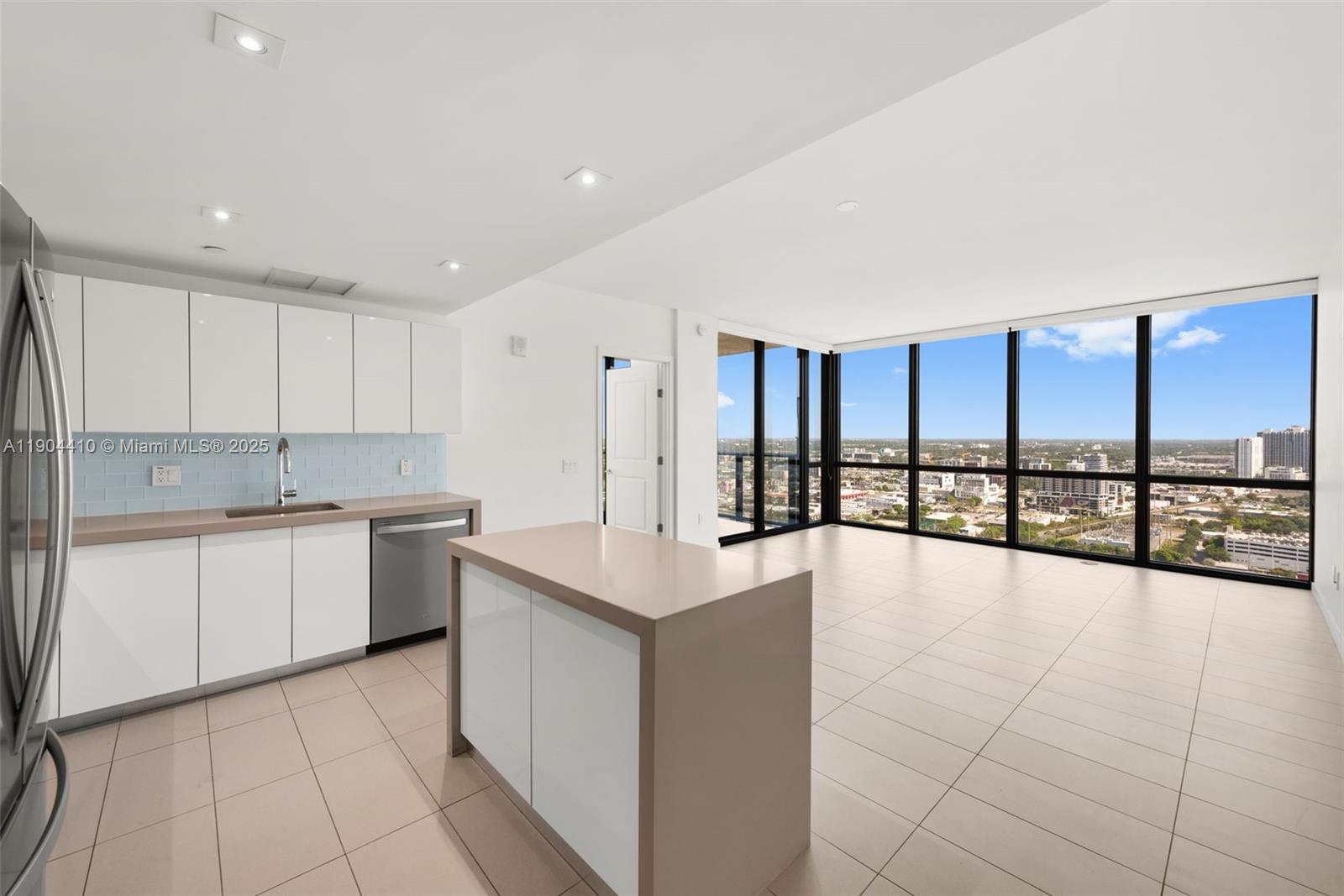 1600 NE 1st Ave #3016