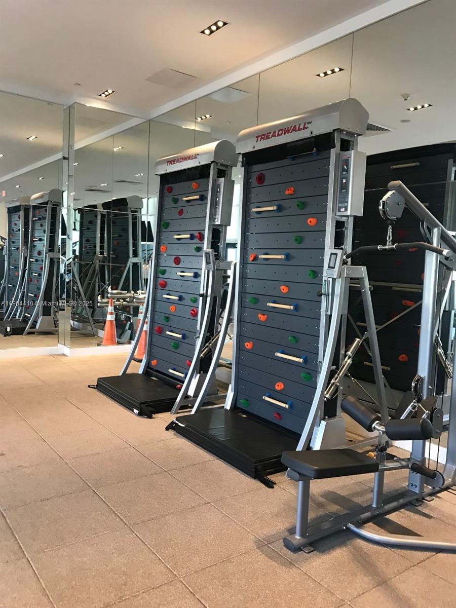 image Canvas Condo25