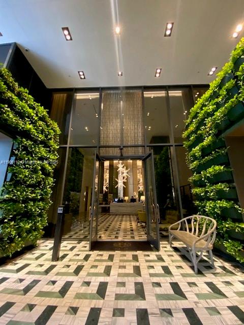 801 S Miami Ave #604