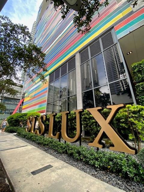 image 801 Sma Designer Suites C2