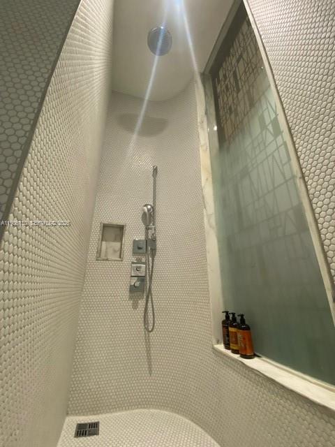 image 801 Sma Designer Suites C31