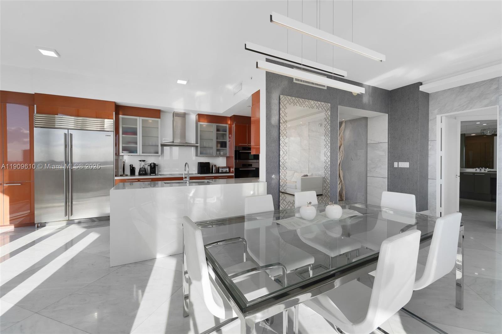 4100 Island Blvd #903 Aventura, FL 33160