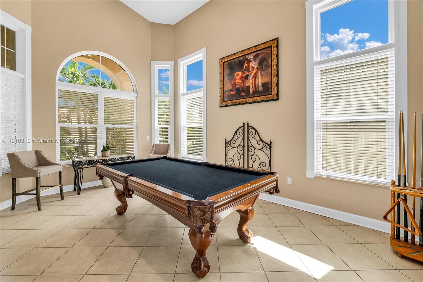 15974 SW 16th St Pembroke Pines, FL 33027