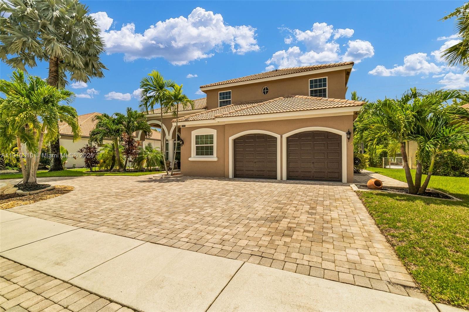 15974 SW 16th St Pembroke Pines, FL 33027