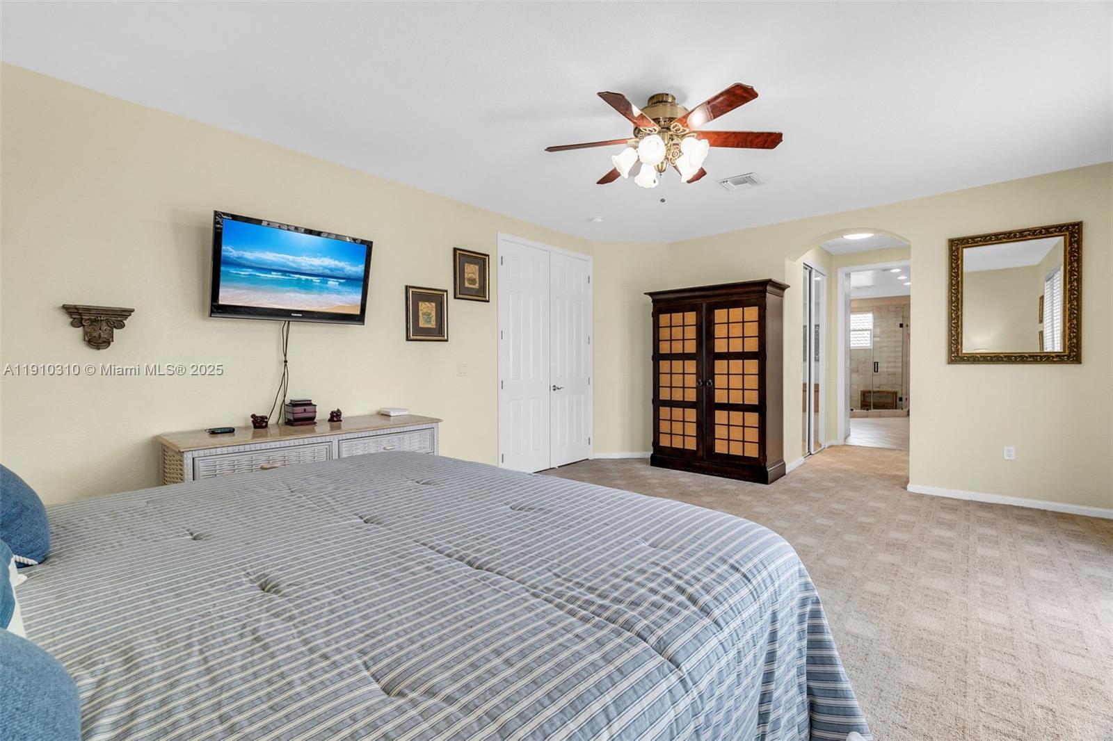 15974 SW 16th St Pembroke Pines, FL 33027