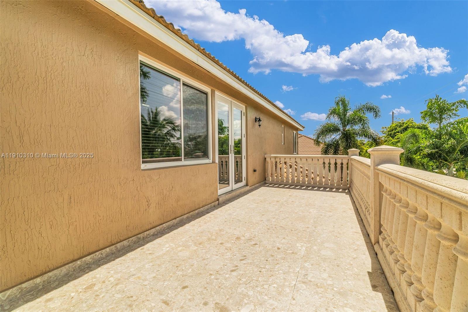 15974 SW 16th St Pembroke Pines, FL 33027