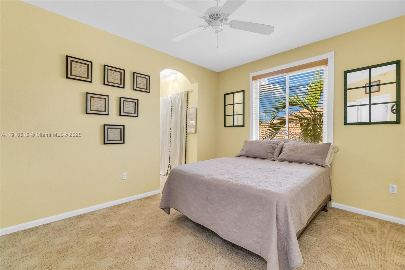 15974 SW 16th St Pembroke Pines, FL 33027