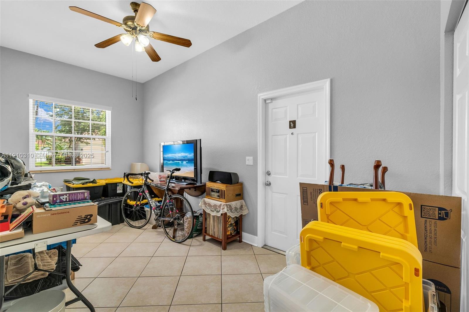 15974 SW 16th St Pembroke Pines, FL 33027