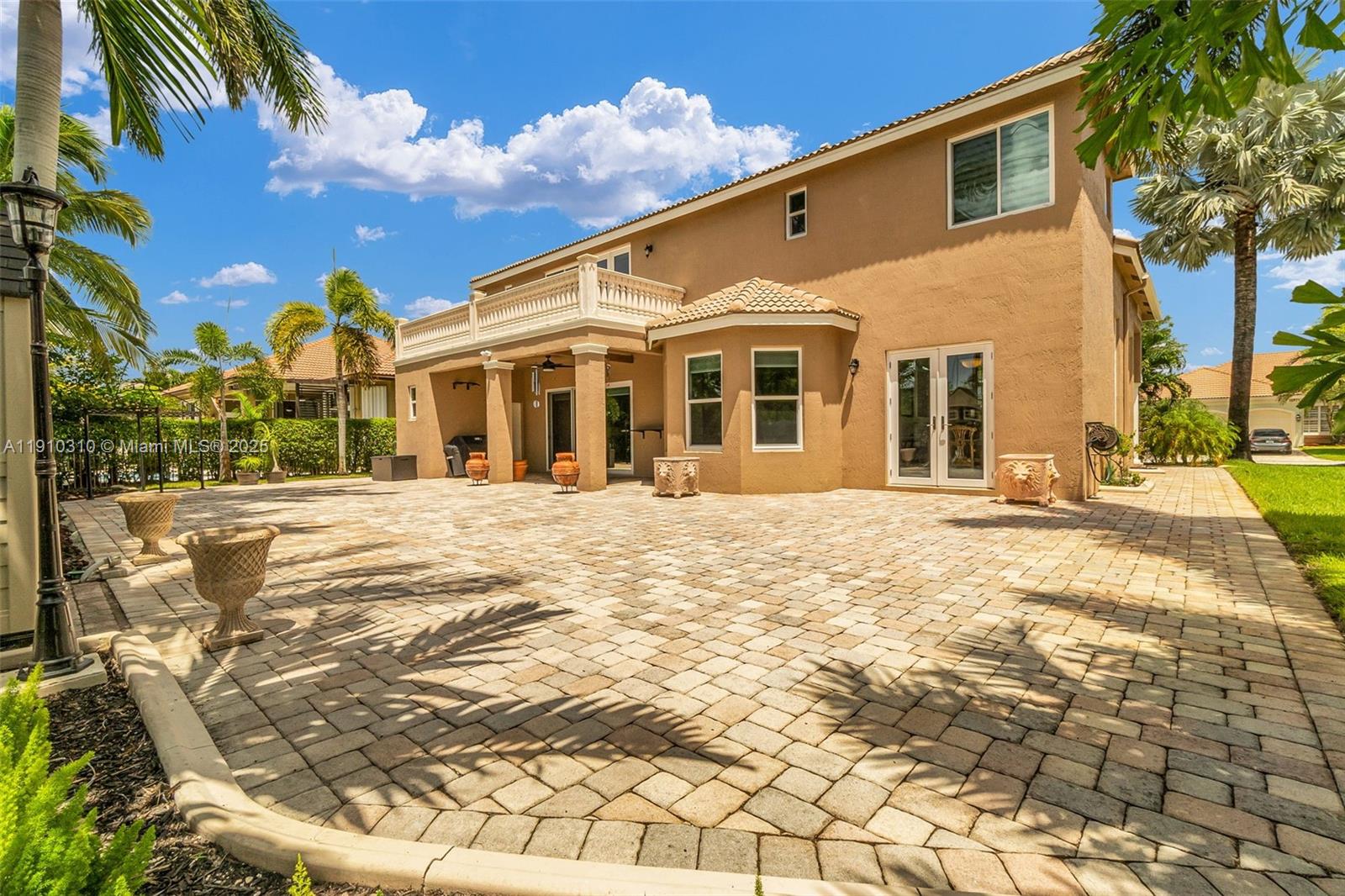 15974 SW 16th St Pembroke Pines, FL 33027