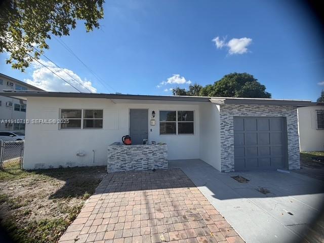 40 NW 62nd Ave Miami, FL 33126
