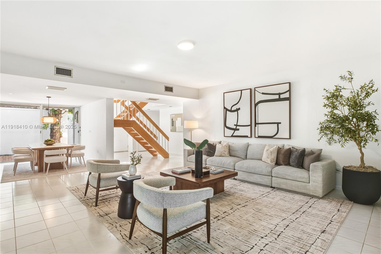 2475 S Bayshore Dr #2 Miami, FL 33133