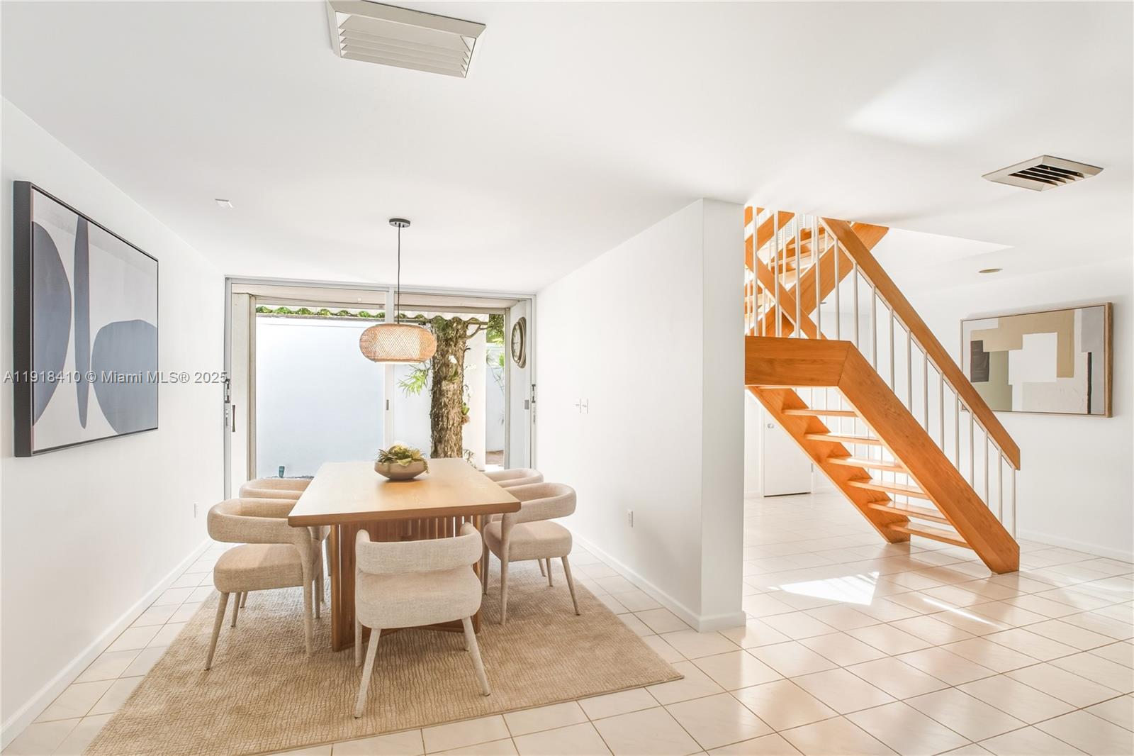 2475 S Bayshore Dr #2 Miami, FL 33133