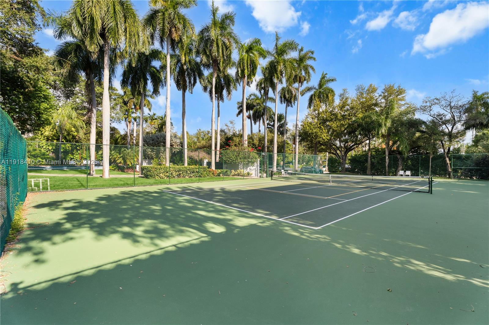 2475 S Bayshore Dr #2 Miami, FL 33133