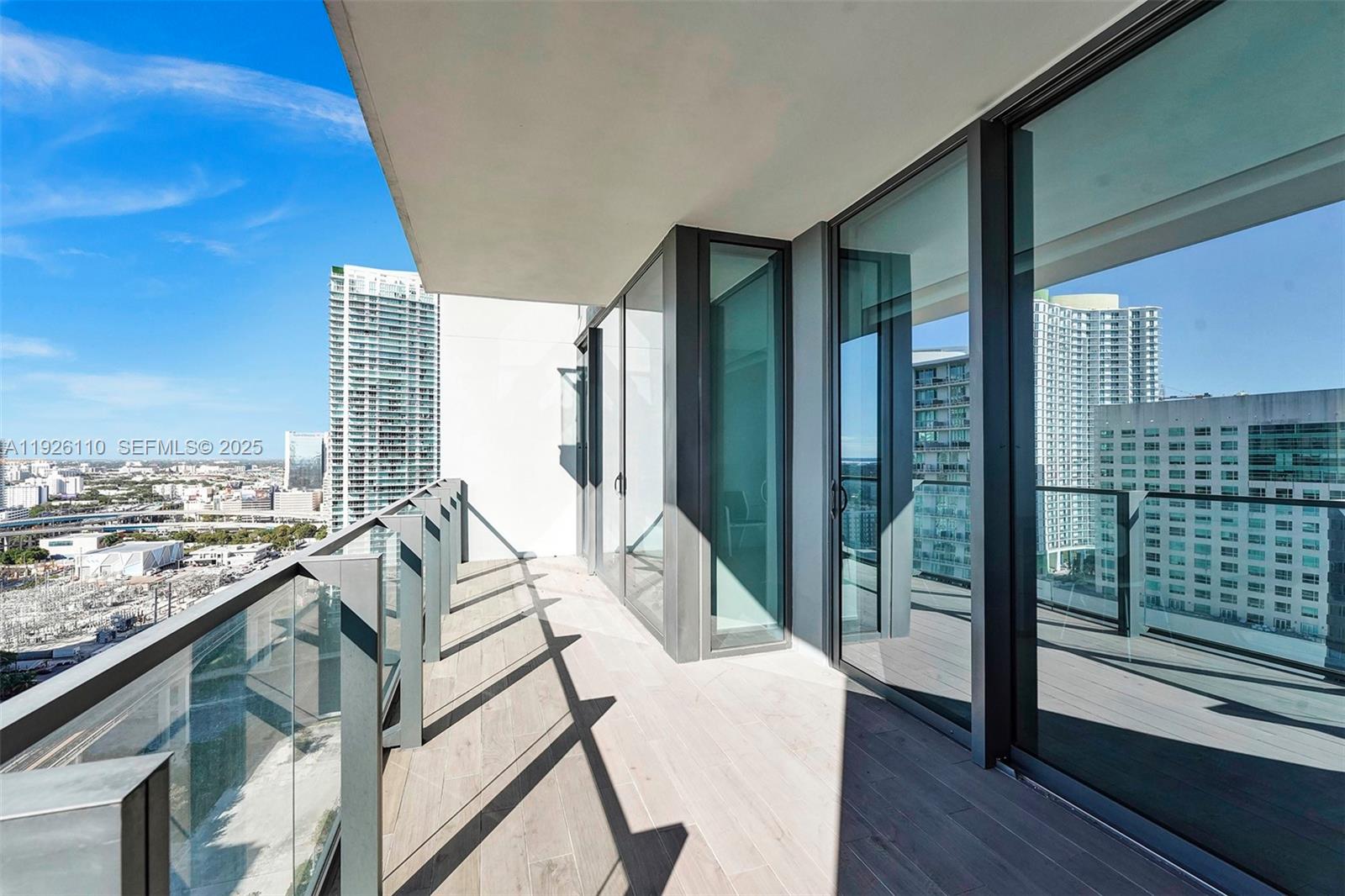 88 SW 7th St #2106 Miami, FL 33130