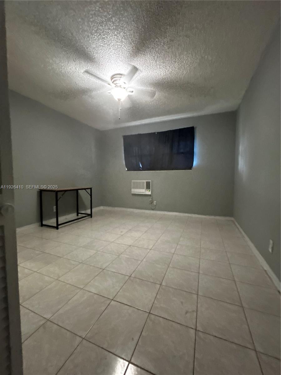 2641 Polk St #9 Hollywood, FL 33020