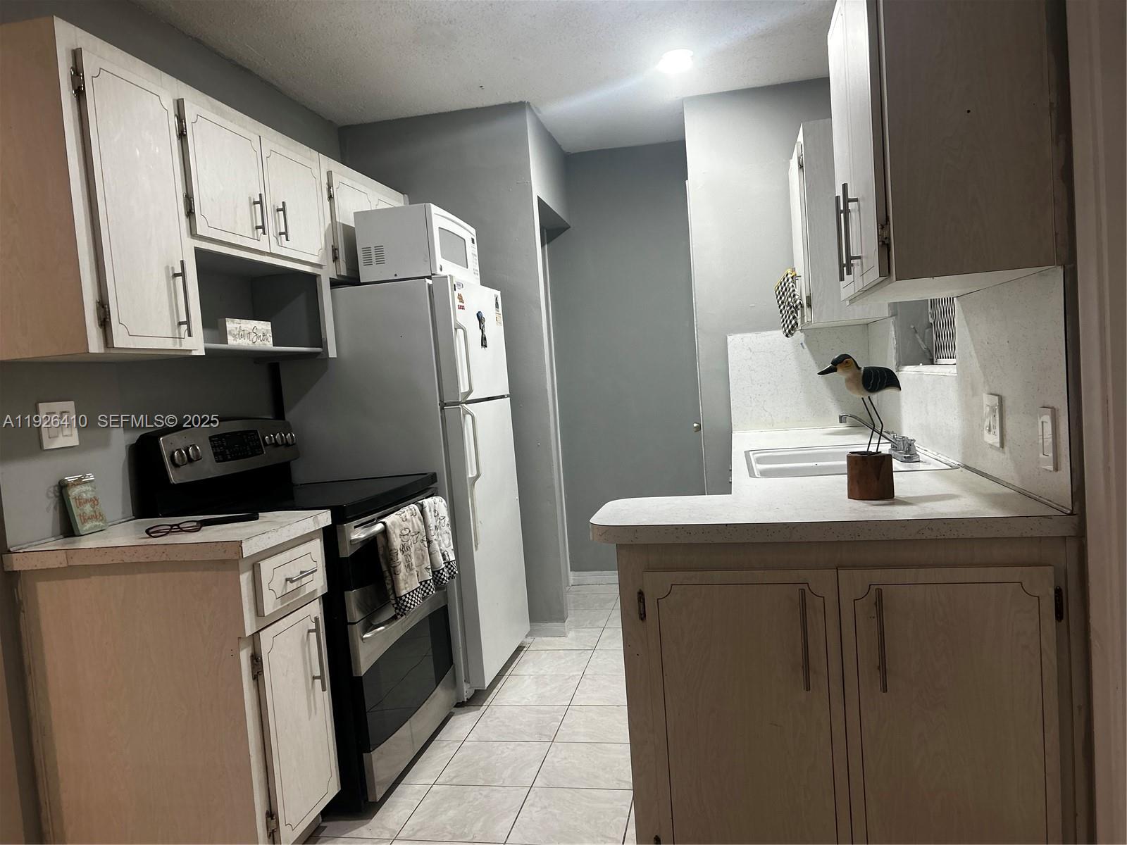 2641 Polk St #9 Hollywood, FL 33020