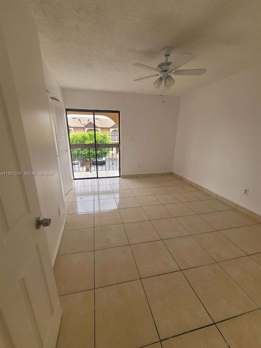 5423 W 22nd Ct #103 Hialeah, FL 33016