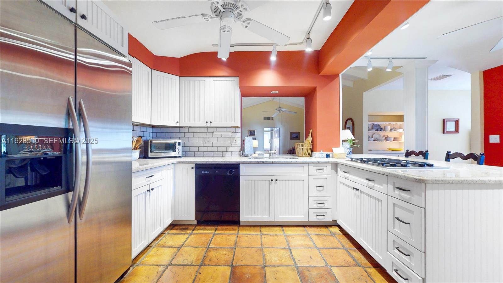 2607 N Greenway Dr Coral Gables, FL 33134