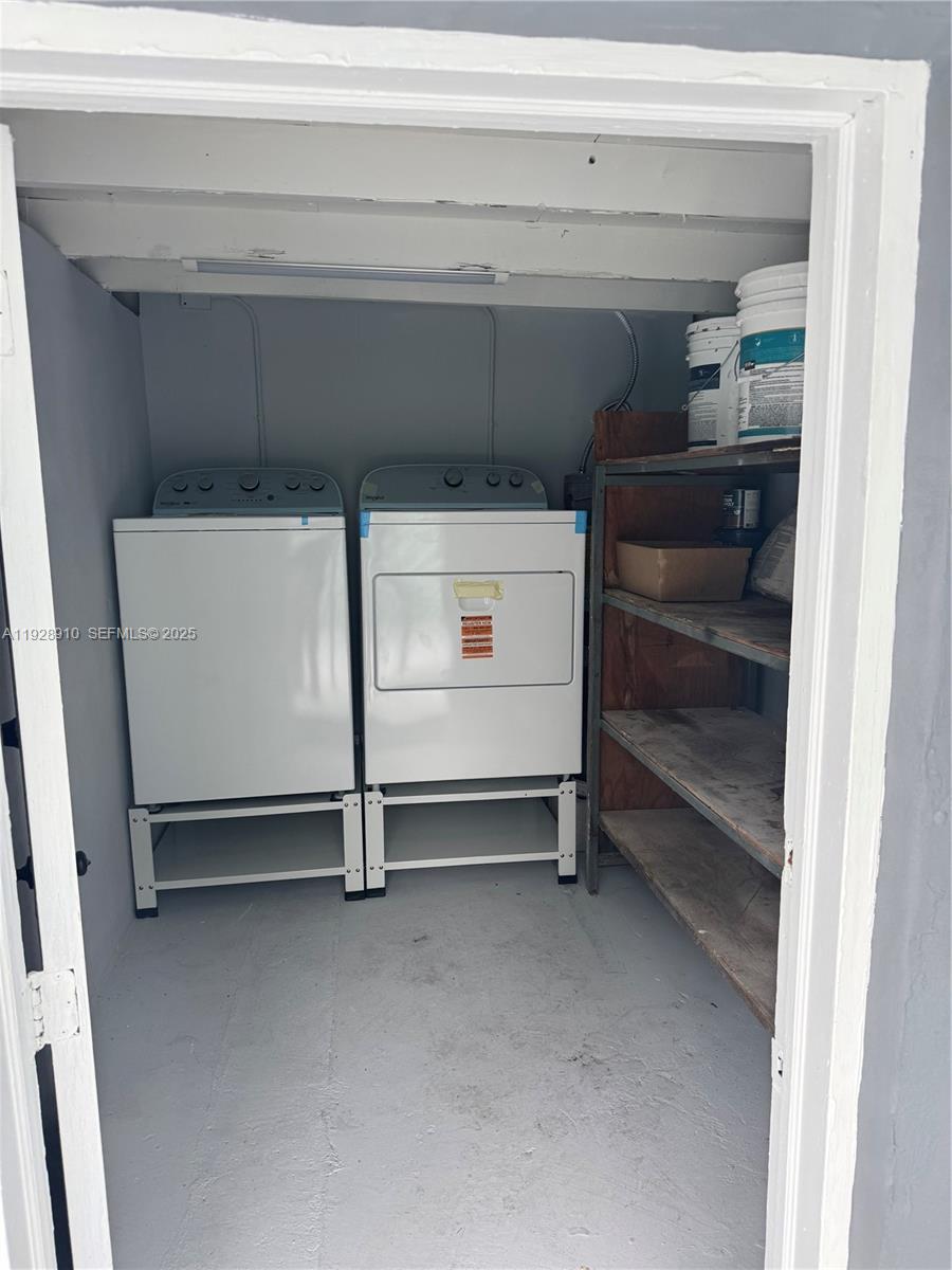 881 Hialeah Dr #2 Hialeah, FL 33010