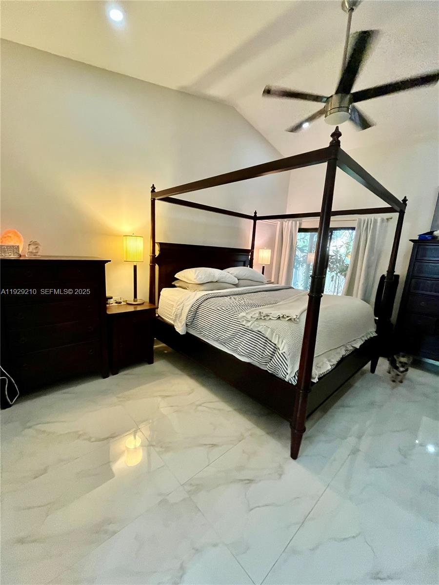 6201 Portsmouth Ln Davie, FL 33331