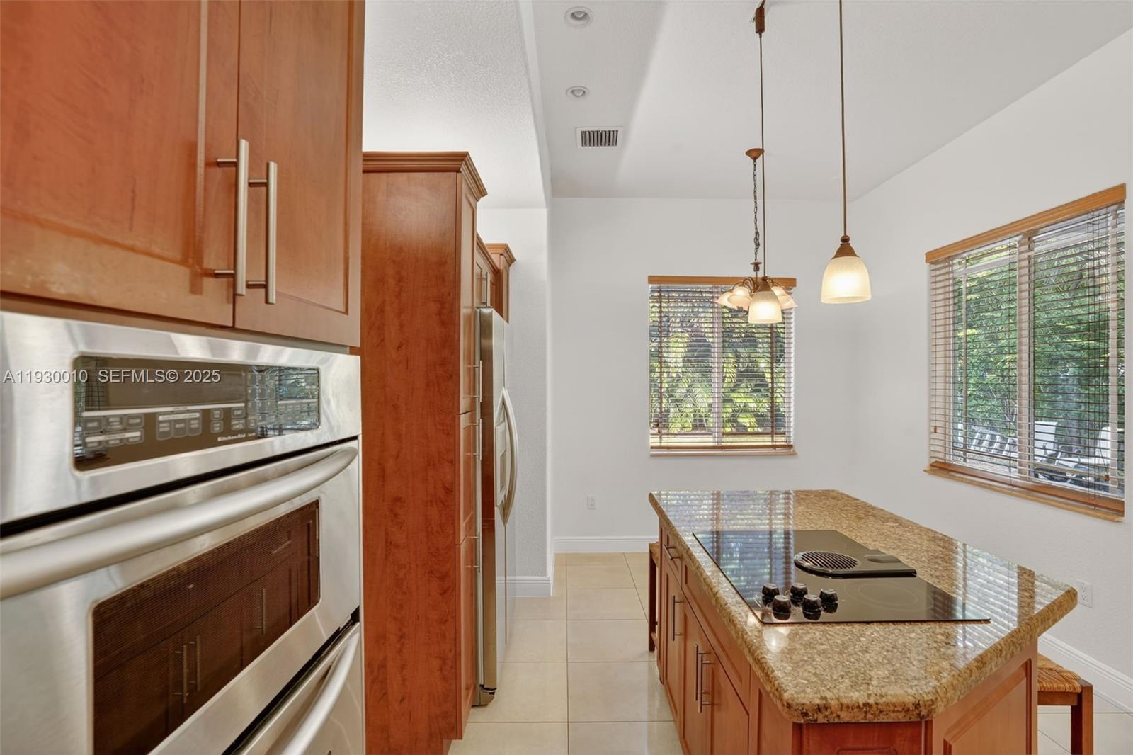 2913 SW 13th St Miami, FL 33145