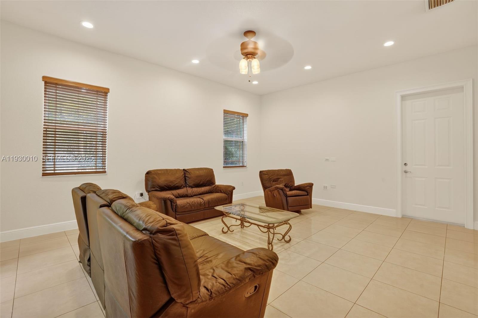 2913 SW 13th St Miami, FL 33145