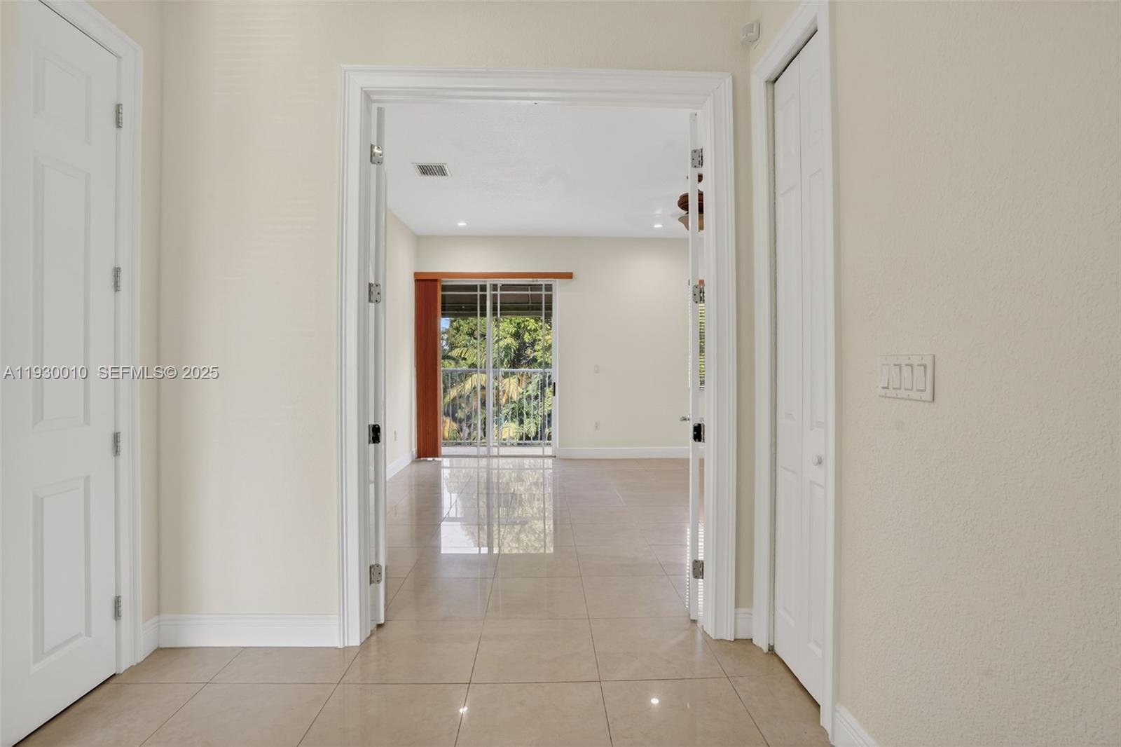 2913 SW 13th St Miami, FL 33145