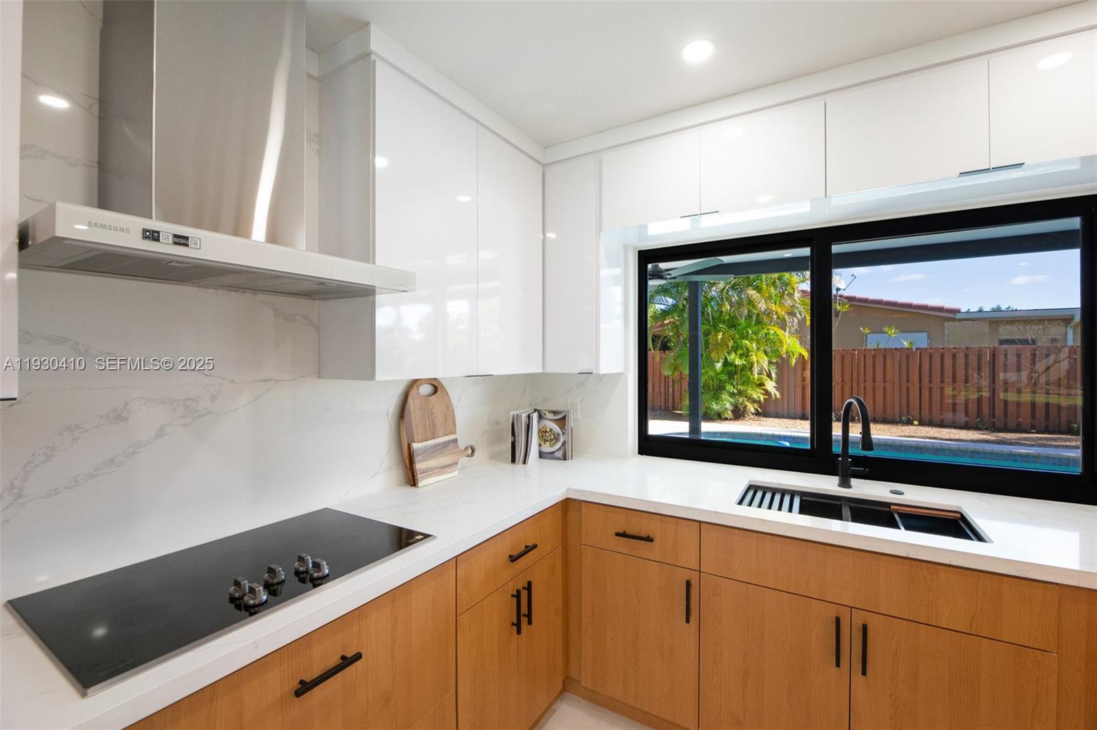 1655 N 50th Ave Hollywood, FL 33021