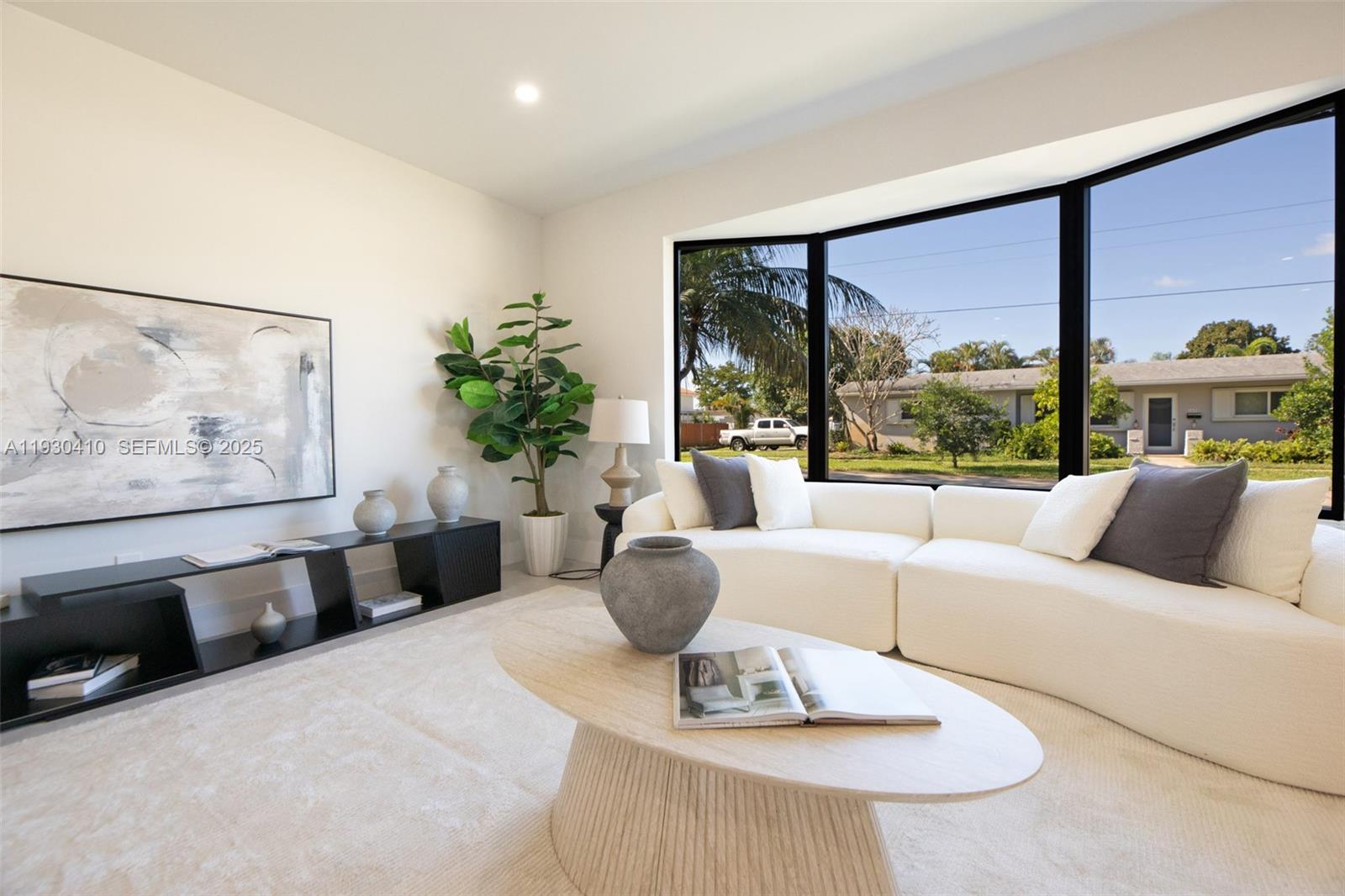 1655 N 50th Ave Hollywood, FL 33021