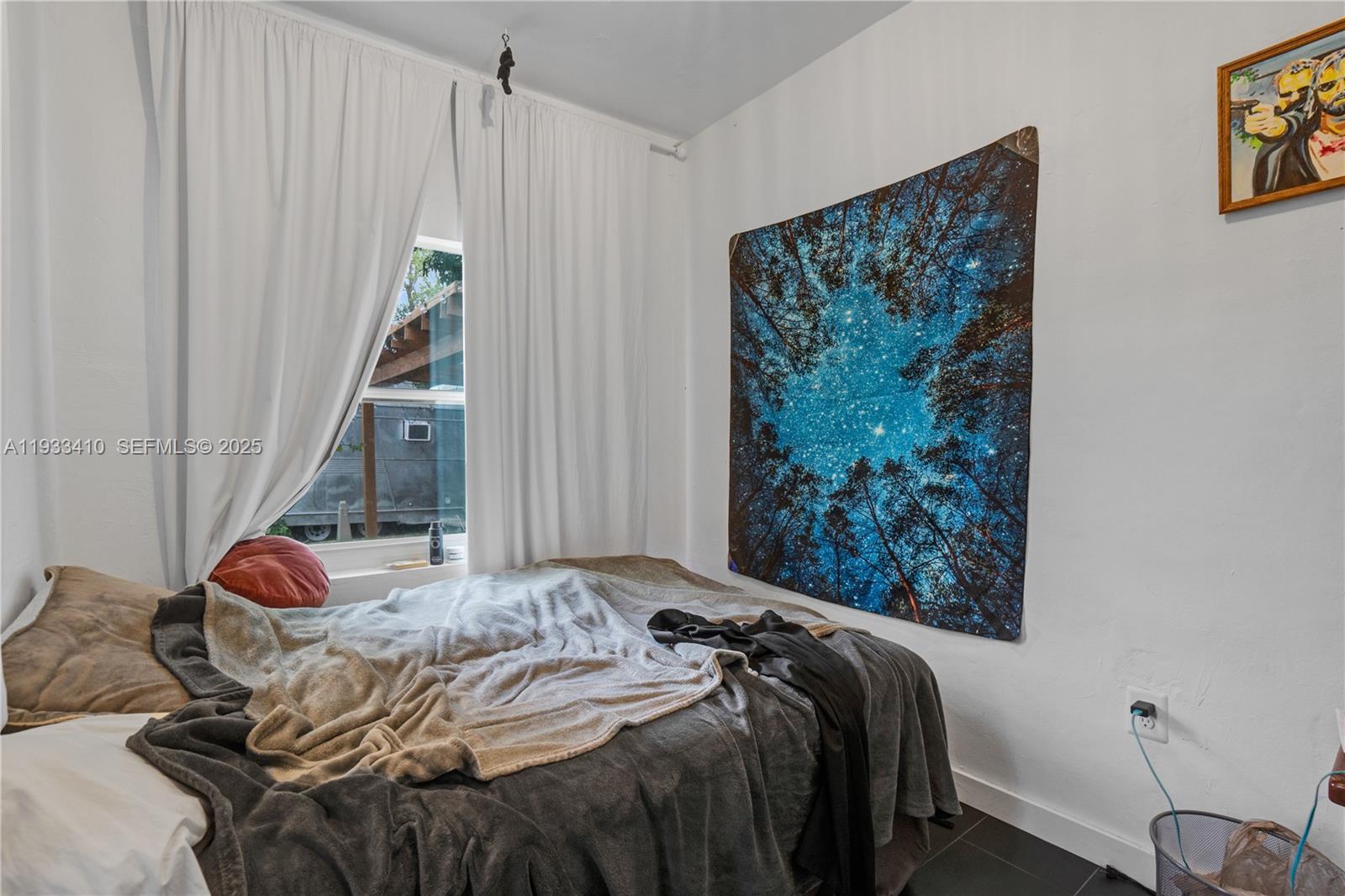 9210 NW 4th Ave Miami, FL 33150