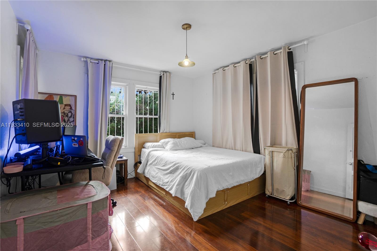 9210 NW 4th Ave Miami, FL 33150