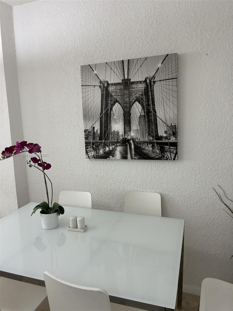 image Mirador 1000 (South Tower)6