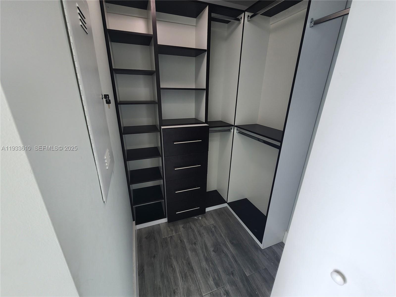 image Dua Miami (SLS Brickell)10