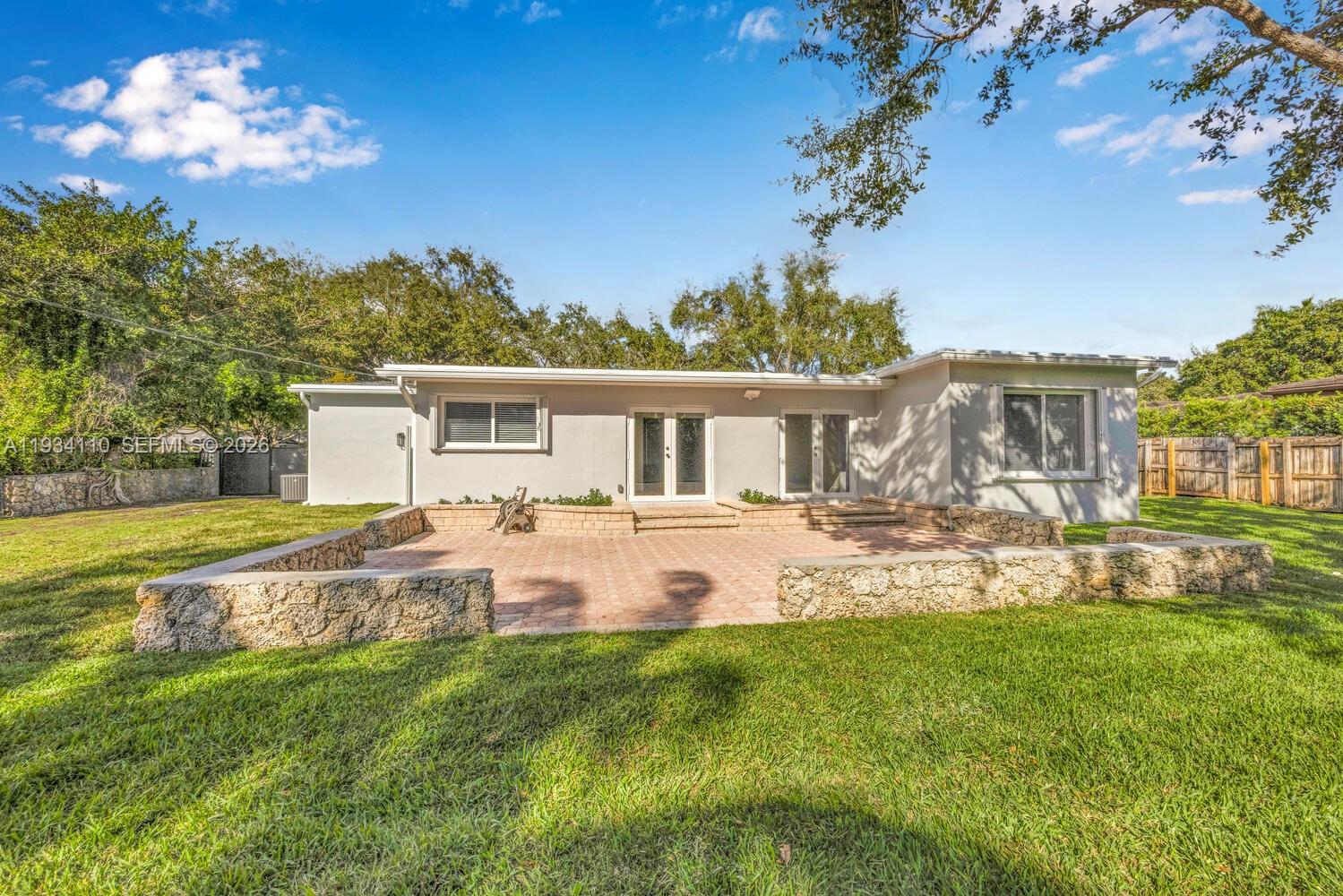 6110 SW 79th St South Miami, FL 33143