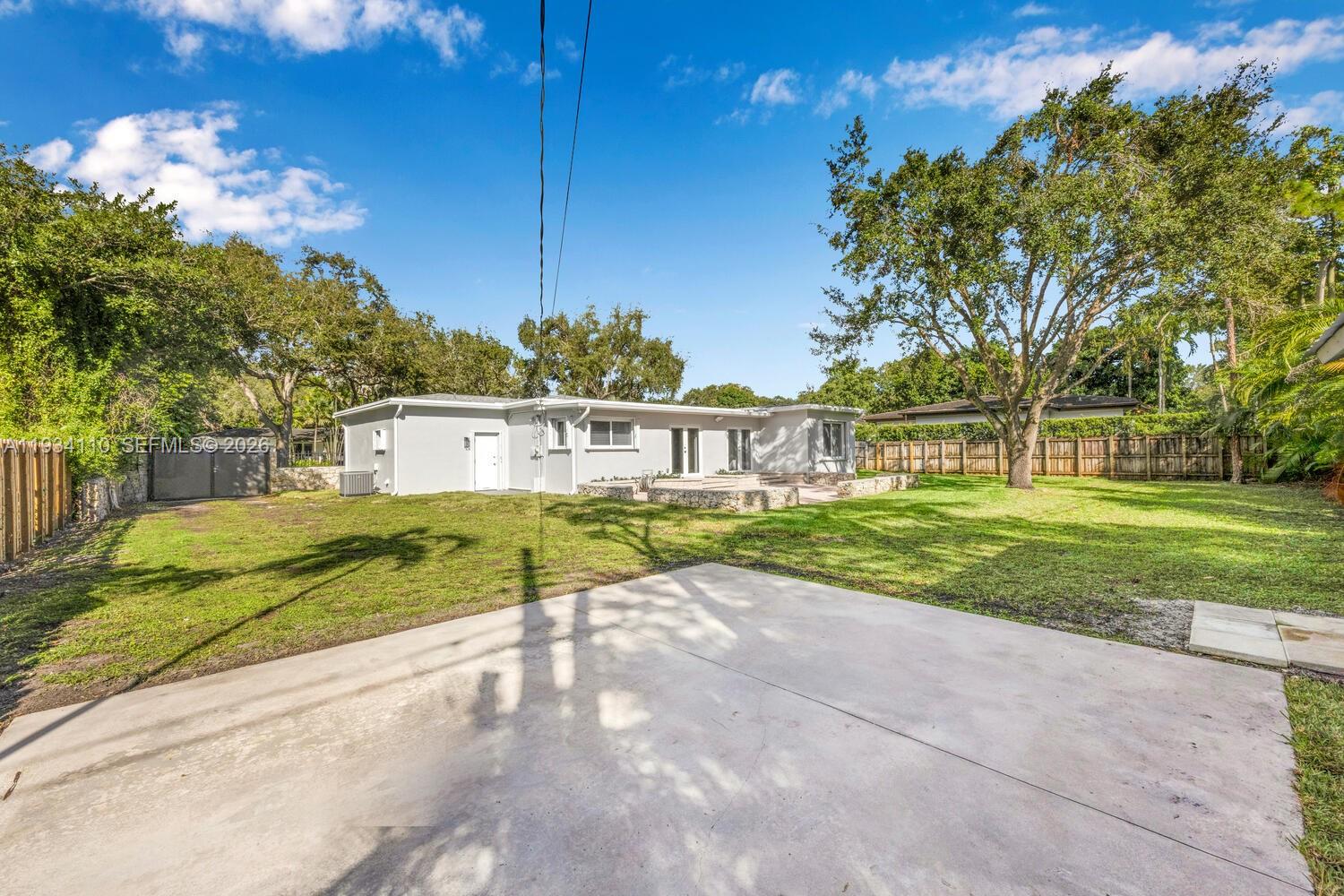 6110 SW 79th St South Miami, FL 33143