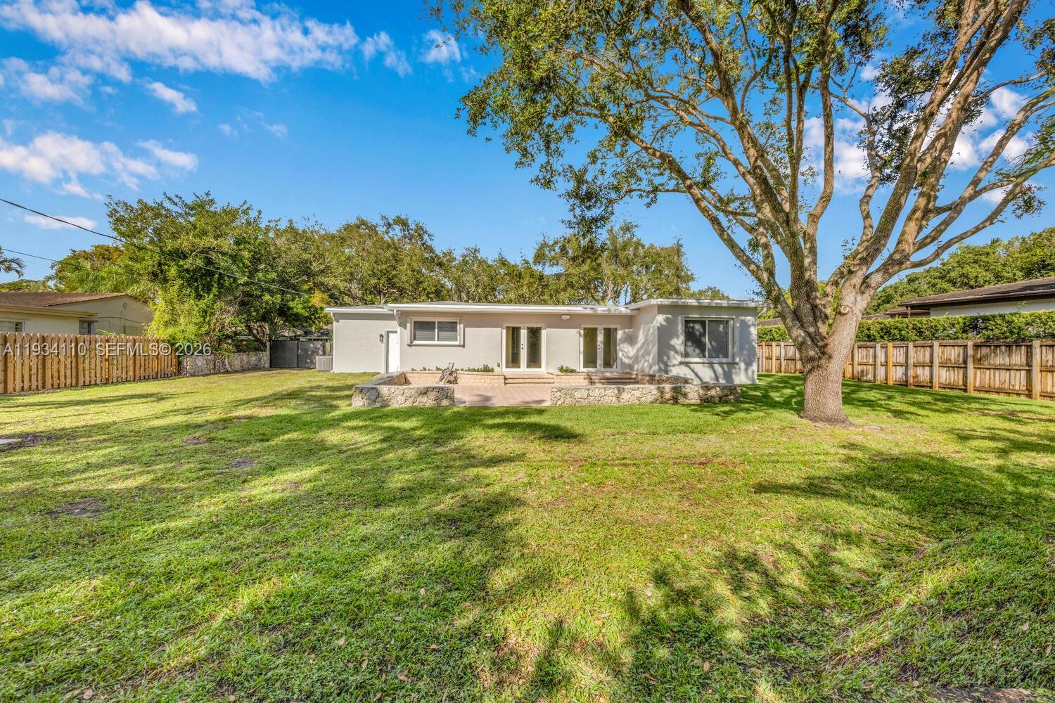 6110 SW 79th St South Miami, FL 33143