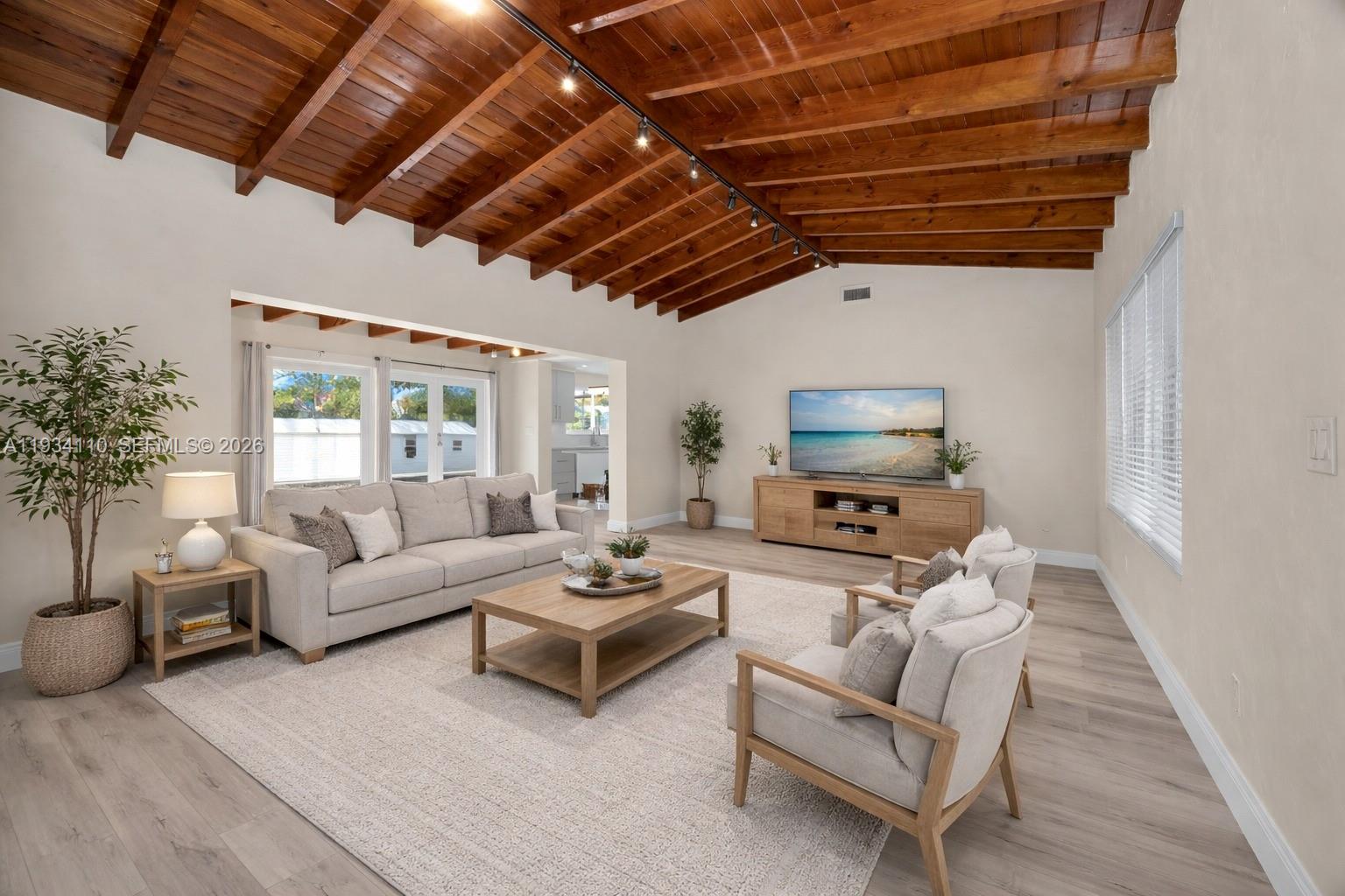 6110 SW 79th St South Miami, FL 33143